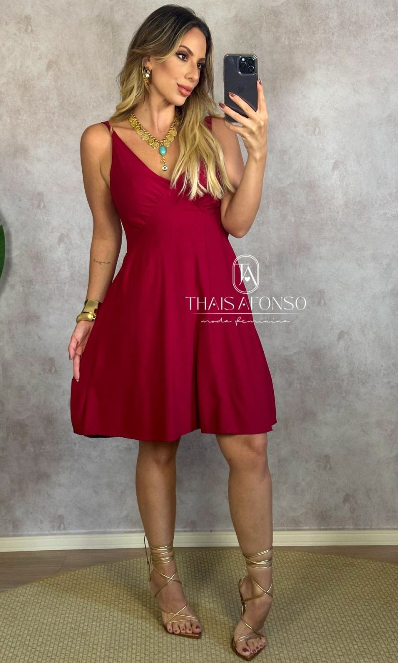 vestido curto alça marsala